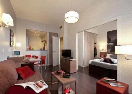 アパートホテル アダージョ パリ ヴァンセンヌ