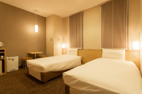 เจอาร์ เวสต์ กรุ๊ป เวีย อินน์ ชินจูกุ