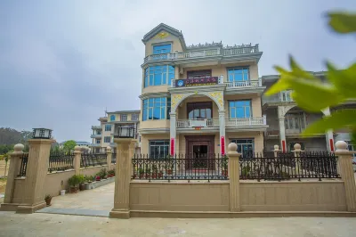 Taihai Mingzhu Hotel Hotels near Reclining Buddha of the East Sea