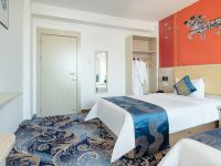 珠海菲比国际NIKK酒店 - 俱乐部菲比高级双床房
