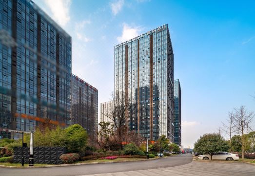 丽枫酒店（遵义新蒲林达步行街店）外景图