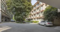 杭州西湖湖畔河坊街麗正門ホテル - 駐車場