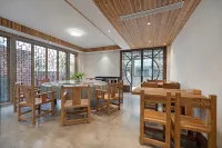 Qingxiang Manchu Guesthouse
