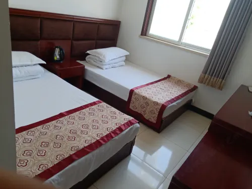 Yeshanpo Yongqing Hotel Hotels in Laishui