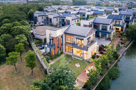 Shanghai Zhujiajiao Xiangyu Independent Homestay Отели рядом с достопримечательностью «Shanghai Grand View Garden»