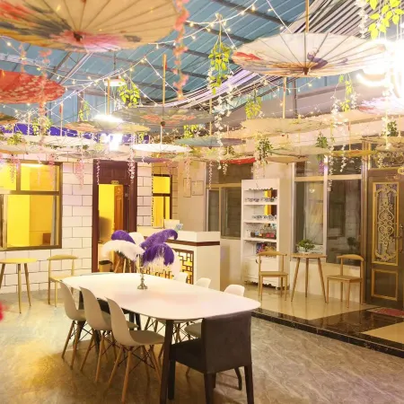 高原之旅家庭賓館（茶卡店）