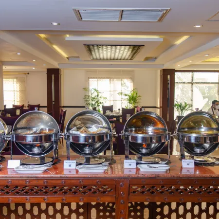 Islamabad Regalia Hotel Отели рядом с достопримечательностью «Парк Анкара»