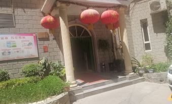 Xinglong Yaju Short-term Rental Homestay (Lanzhou Linxia Road Xiguan Subway Station Branch)