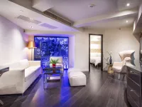 بارك بلازا لندن ريفر بانك Hotels near مغامرات شريك