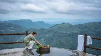 Puyu Rustic Luxury - balcony