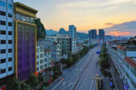 Yeste Hotel (Bama Bus Terminal)