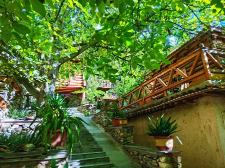 Degalin Inn Отели в г. Батан