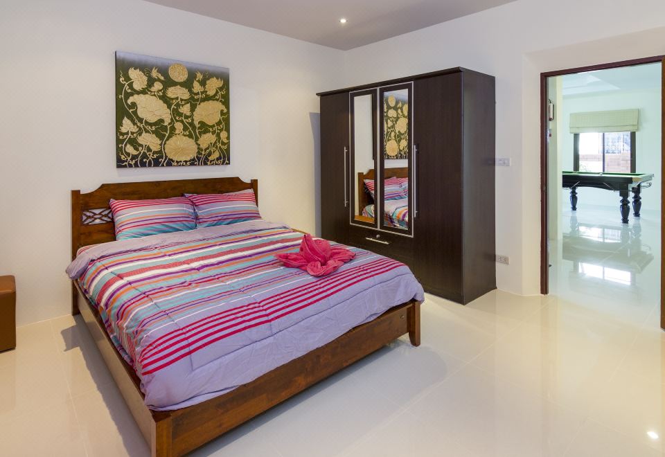 Lantana Pattaya HotelOver view