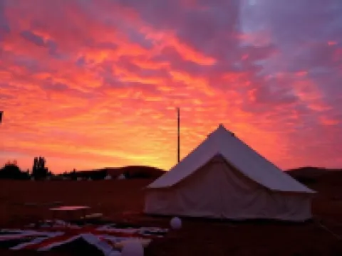 敦煌木美卡奇沙漠露營基地