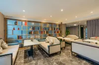 Rezen Select Hotel (Kaili City  Center Wanda Plaza) - 3-stjärniga