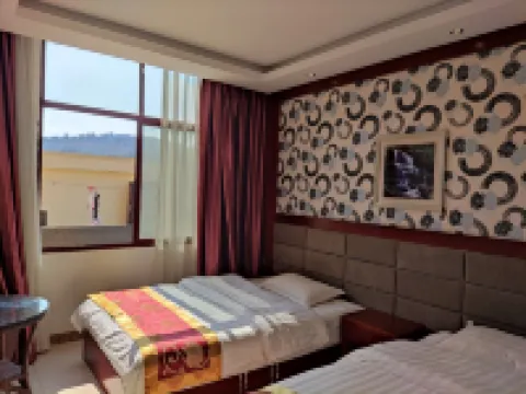 雙龍温泉酒店 宜良酒店