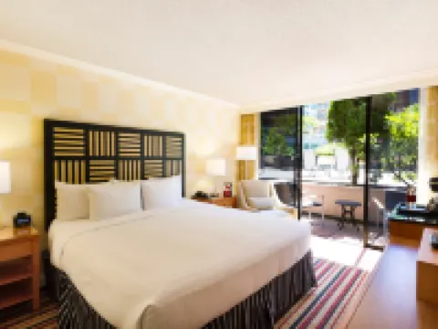 Pinnacle Hotel Vancouver Harbourfront Hoteles cerca de Christ Church Cathedral