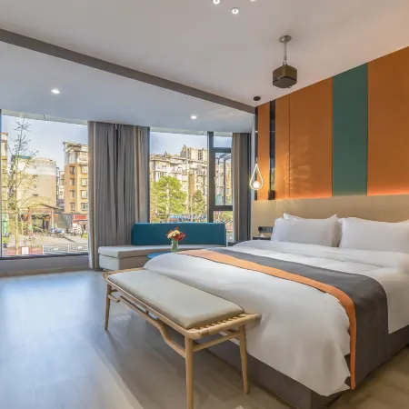 Hongshan Yuanli Courtyard Theme Hotel