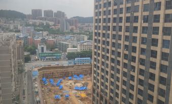 Qingzhi Apartment (Zhangzhou Wuling Square)