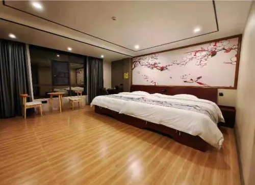 Gudongju Leisure Homestay Hotels in Lianping