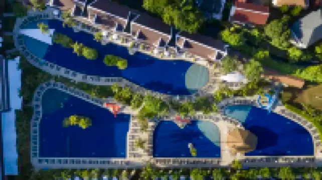 선윙 카말라 비치 SHA 플러스+