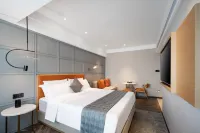 Meilan Hotel (Tongliao Mingren Street Railway Station Branch)