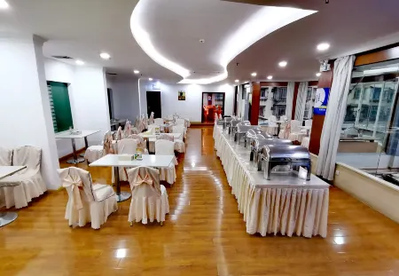 Kunming Yunmei Hotel (Nanping Pedestrian Street)
