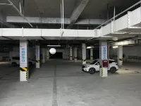 Pengxi Shenhuxi City Culture Hotel - parking