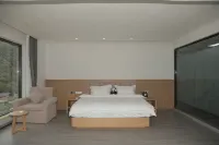 Dawa Genza Shenshan Hotel Hotels in Baoxing