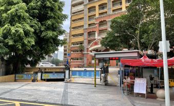 Yingman Sea View Pool Resort (Shenzhen Dameisha Branch)