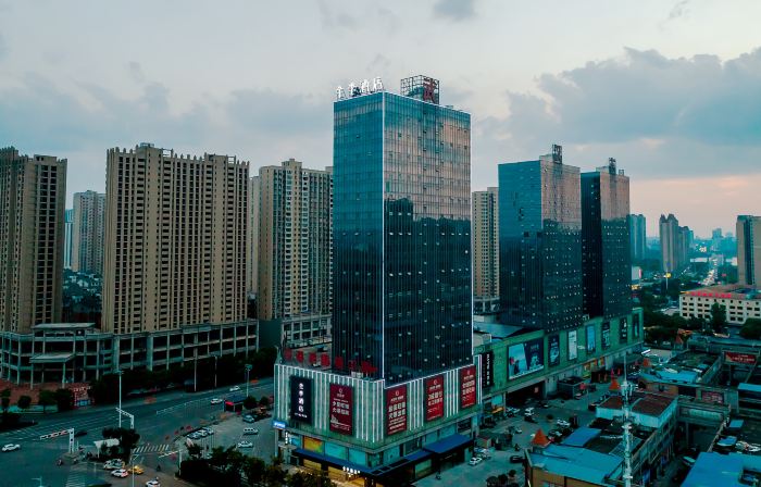 JI Hotel (Ezhou Wuyue Guangchang)