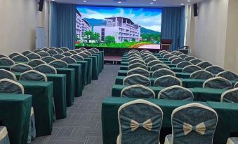 Kemperley Garden Hotel (Boro Luofushan)