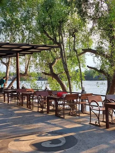 รูปภาพของริเวอร์ โคโค่ อัมพวา