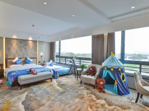 Zhenjiang Runyang Bridge Hotel
