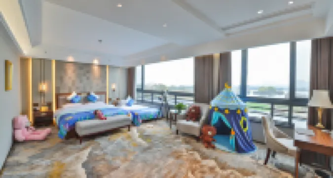 Zhenjiang Runyang Bridge Hotel