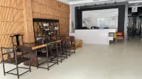 Fengshe Hotel (Oriental High-speed Railway Station)
