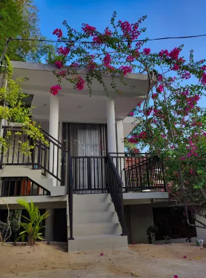Flower Shade Villa Отели рядом с достопримечательностью «Pushparama Temple»