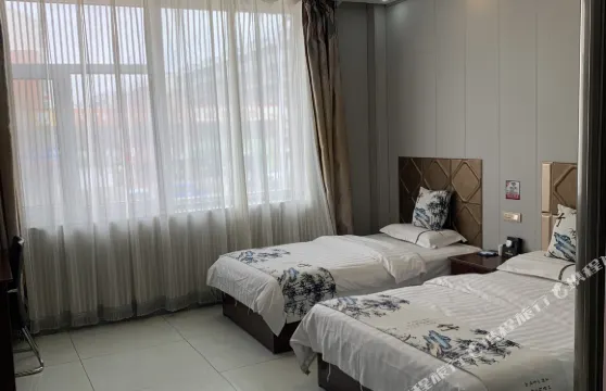 富裕金碧商務賓館