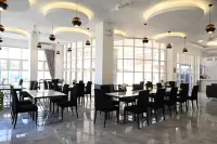 J&V Hotel and Resort Hotels in Бауанг