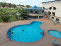 Ideal Nest Hotel - Pools