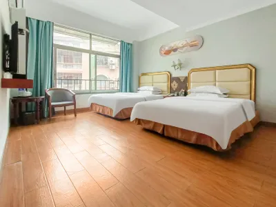 Yunfu Furonghua Hotel