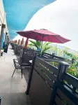 Haiyusu (Jinshan City Beach Branch) Hotels near BAILIAN JINSHAN SHOPPING MALL