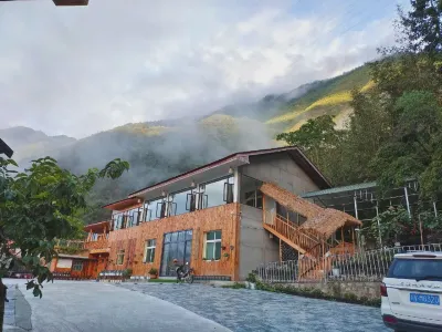 Luding Haizilin Homestay Hotel in zona Lengqizhen Passenger Transport Terminal