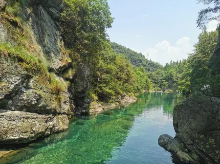 Shitai Sister Villa Отели в г. Шитай