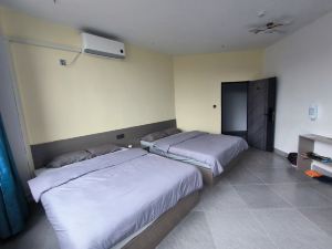 Shaoguan City Station Apartment