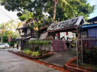 Khonesavane Hostel Hotels in 