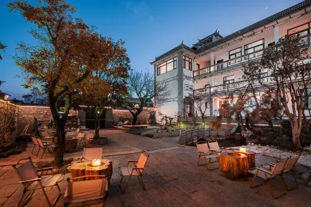 Dali into the awakening place, Jingshan pure land, extreme Canghai Meisu (vegetarian culture) Отели рядом с достопримечательностью «Taihecheng Relic Site»