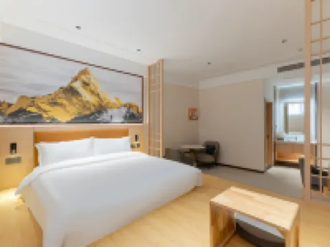 Jun Orange Hotel (Feixi South City Tongluozhai Subway Station Branch) Hotels in Feixi