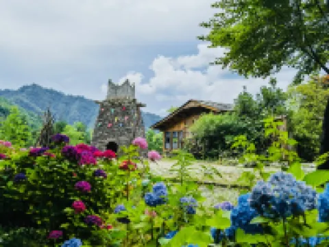 Beichuan Half Pot Edge Hotel di Provinsi Beichuan