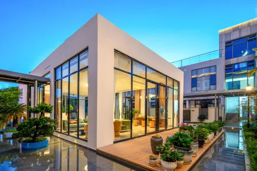 Yixi Cloud Hotel (Puzhehei Tourist Center Branch)